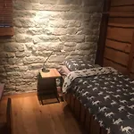 T\'S Apartment