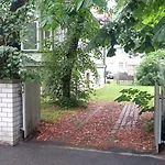 T\'S Apartment